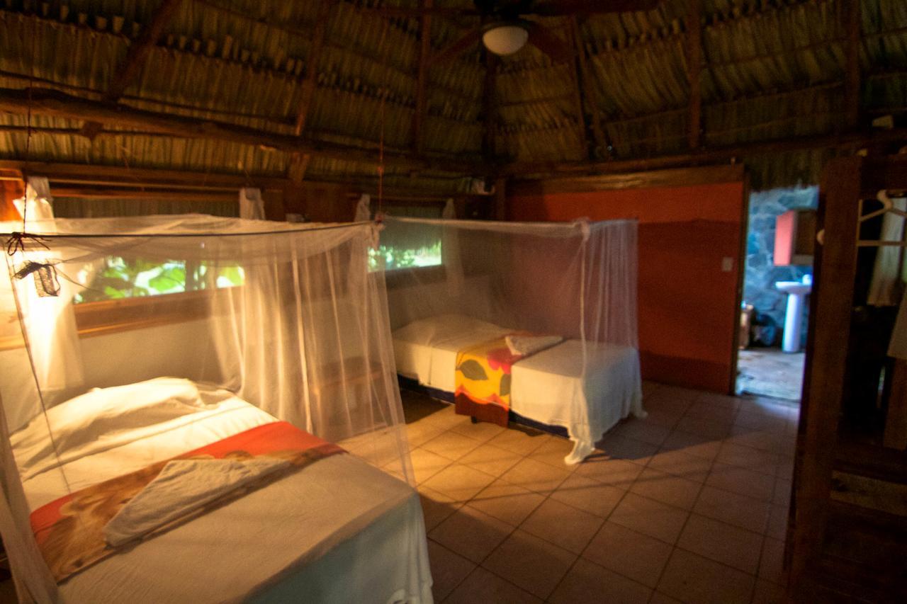 Coco Loco Eco-Resort Gemastepe Exterior photo